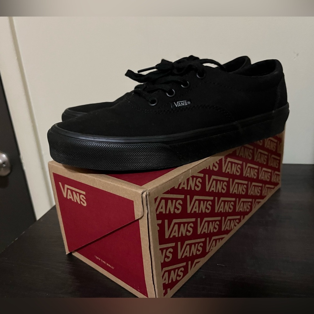 Black Vans, Size 9.5 brand new perfect condition